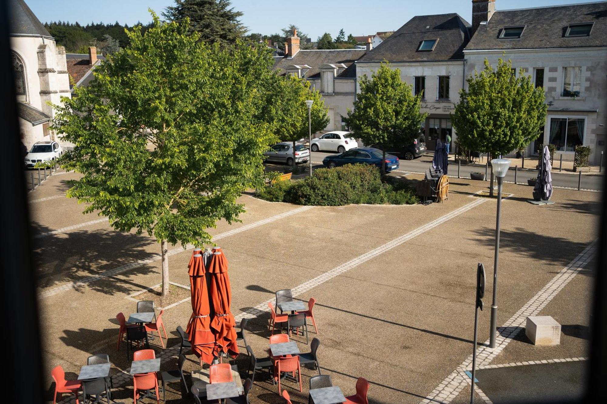Appartements Plein Centre, A 5 Minutes Du Chateau Onzain Exterior photo