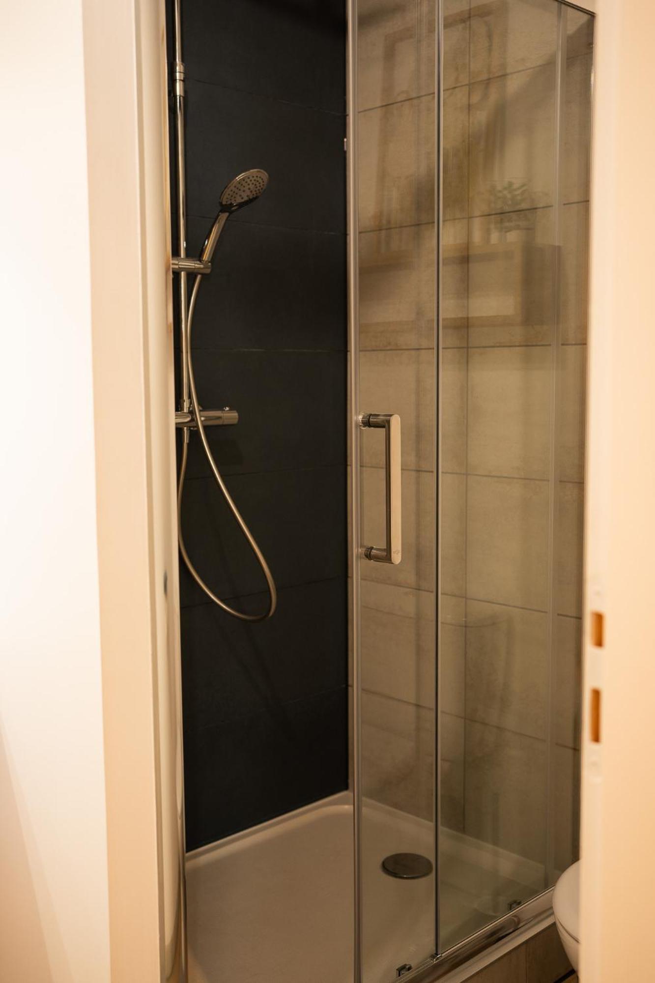 Appartements Plein Centre, A 5 Minutes Du Chateau Onzain Exterior photo