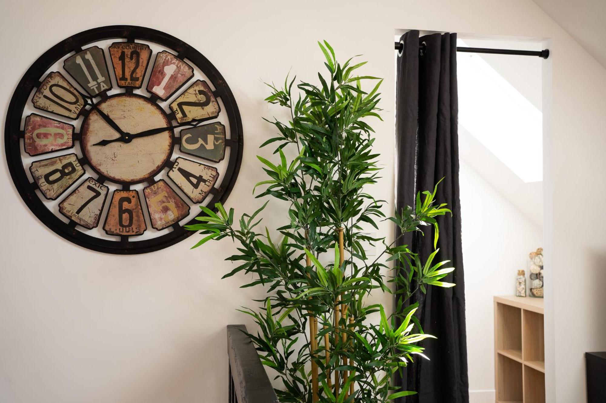 Appartements Plein Centre, A 5 Minutes Du Chateau Onzain Exterior photo